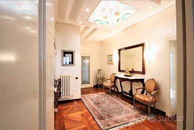 Elegante e in pieno centro