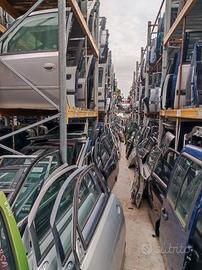 Sportelli/Portellone posteriore Vari Auto Ricambi 