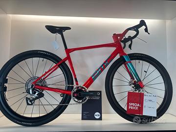 Bmc KAIUS 01 Red