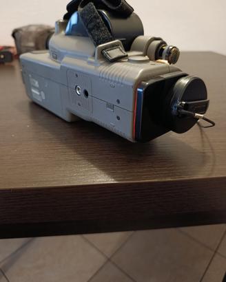 Canon canovision 8, modello E70.