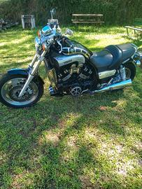 Yamaha vmax 1200
