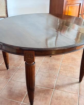 Tavolo antiquariato con 4 sedie
