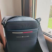 Pochette borsa tracolla Tommy Hilfiger originale