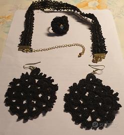 Parure COLLARE, ORECCHINI e ANELLO - FATTI  a MANO