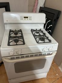 Cucinino con forno eletrica e a gas