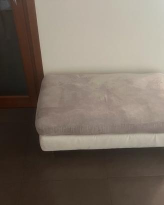divano  ad elle poltrone e sofa