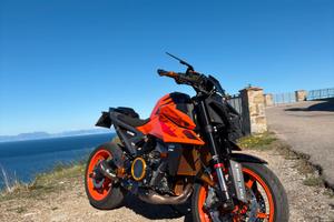 Ktm duke 990