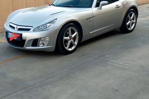 Opel gt 2000 264 cv