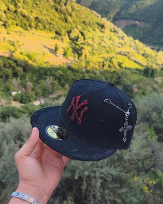 Custom Cappello Nero New Era Nuovo 7 1/4 57.7 cm 