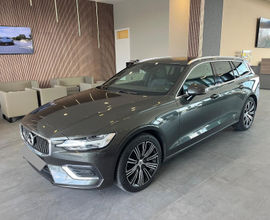 Volvo v60 d3 150 cv Anno 2019