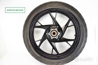 Benelli Leoncino 800 2022 2026 cerchio anteriore