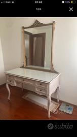 mobile shabby chic e specchio