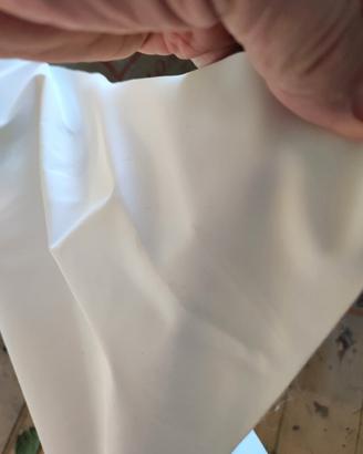 Tessuto plastificato bianco