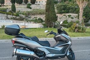 moto Honda SWT 600 ABS