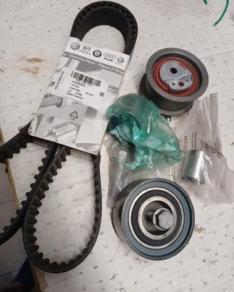 Audi A4 Q5 Q3 kit cinghia dentata e cuscinetti