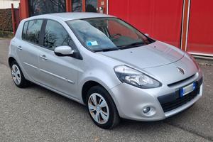 Renault Clio 5p 1.2 16v Benzina soli 69000Km