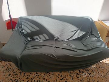Divano 2 posti