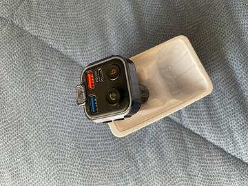 Trasmettitore fm Bluetooth auto