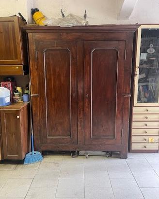 armadio in legno massello 2 ante