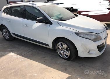 ACCESSORI/RICAMBI RENAULT MEGANE 1500 DCI ANNO 201