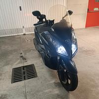 Kymco downtown 300i ABS 2011