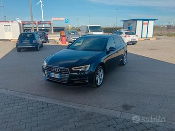 Audi A4 Avant S Tronic 2.0 TDI 190 CV 