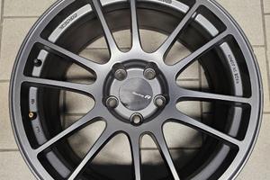 Cerchi Enkei GTC01RR 18*9 5x114,3