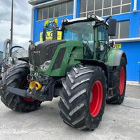 Fendt 828 Vario Profi Plus- PTO e soll ant