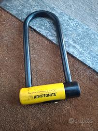 Lucchetto a U Kryptonite New York Lock M18-WL 