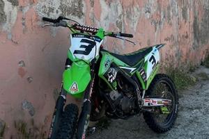 kawasaki kx 125 leggere descrizione