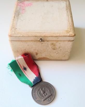 medaglia 150° della repubblica romana 1849/1999