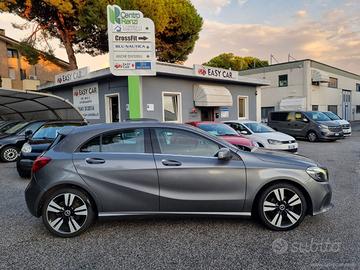 MERCEDES-BENZ A 180 d Automatic Sport