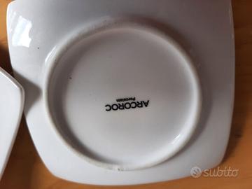 2 piattini per stuzzichini 9,5 x 9,5 cm