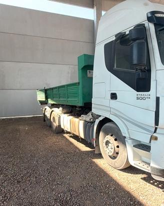 IVECO STRALIS 500 – 3 ASSI – MOTRICE SCARRABILE CO