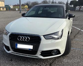 Audi A1 Sportback 1.6 tdi Ambition s-tronic