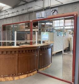 Specchiera con cornice in legno massello