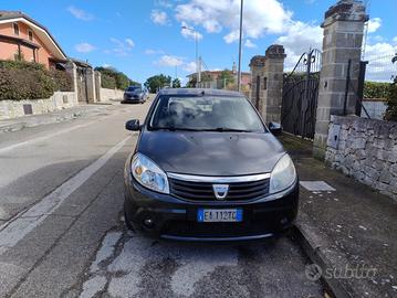 DACIA SANDERO 1.4 GPL LAUREATE