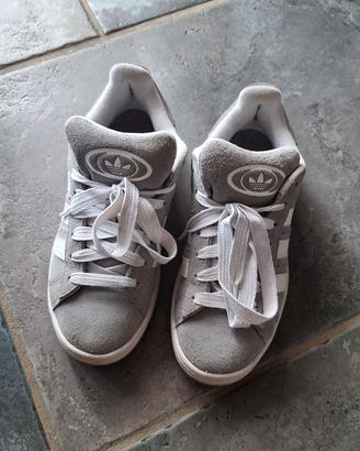 Adidas Campus