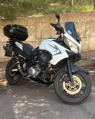 Suzuki V-strom DL 1000