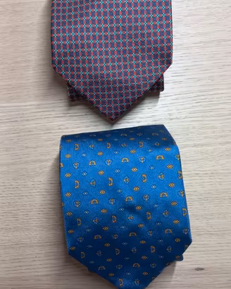 2 Cravatte HUGO BOSS in Pura Seta