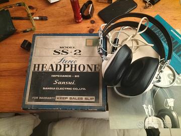 cuffie stereo  giapan