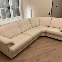 Divano angolare colore beige