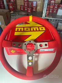Volante momo mod07 microfibra rosso