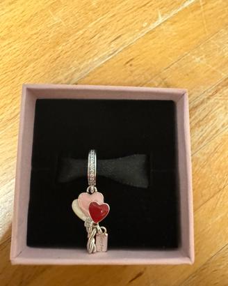 Charm Pandora