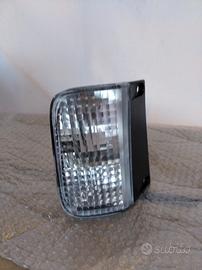 FANALINO RETROMARCIA POST DX COMPATIBILE CON RENAU