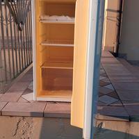 piccolo frigorifero funzionante