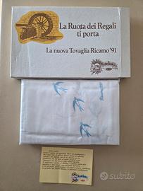 Tovaglia Mulino Bianco "Ricamo 1991" Rondini