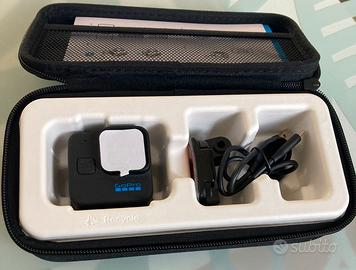 GoPro Hero 11 Black Mini mai usata