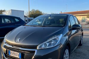 Peugeot 208 BlueHDi 75 5 porte Allure