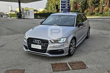 AUDI A3 SPB 2.0 TDI 184 CV clean diesel Attraction
